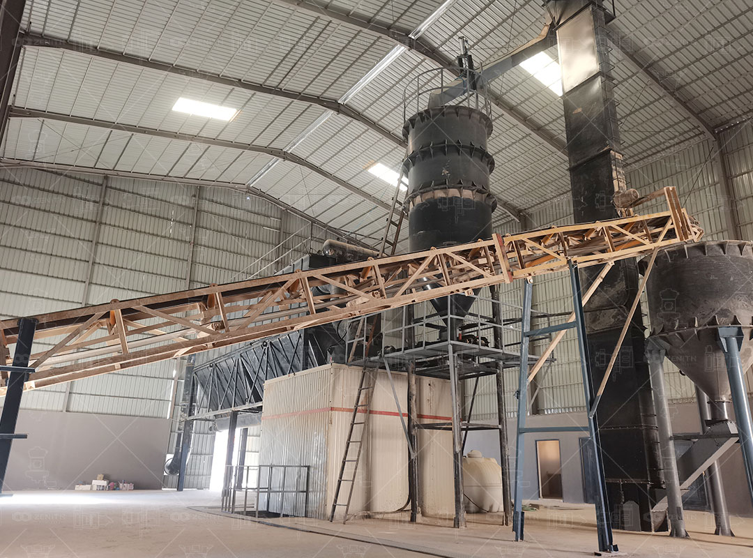 Ultrafine grinding chamber for quartz ceramic raw material